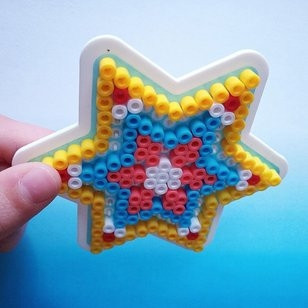 Hama MAXI Alaplaphoz gyöngyrögzítő matrica - 7723