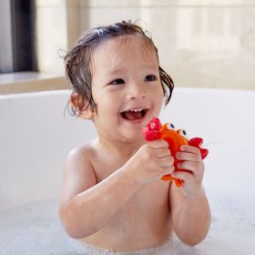 Hape Spriccelő víziállatok - 18 hó+