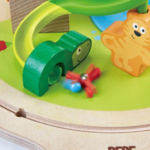 Hape Kalandos völgy - 24 hó+