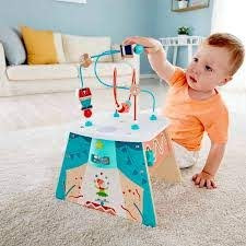 Hape Aktív kocka - világító - 18 hó+