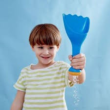 Hape Homokozó-vizező lapát (kék) - 18 hó+